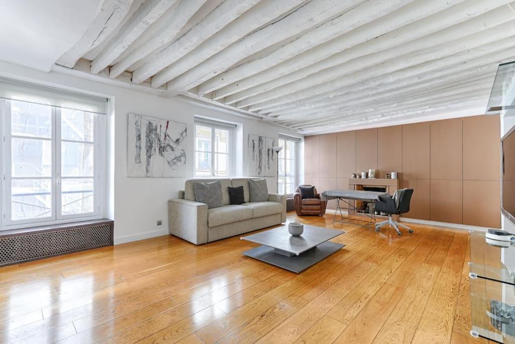 Marais Historical Center Charming Apartment 1Br Paris Exterior photo